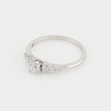 Round Graduated Diamond Ring