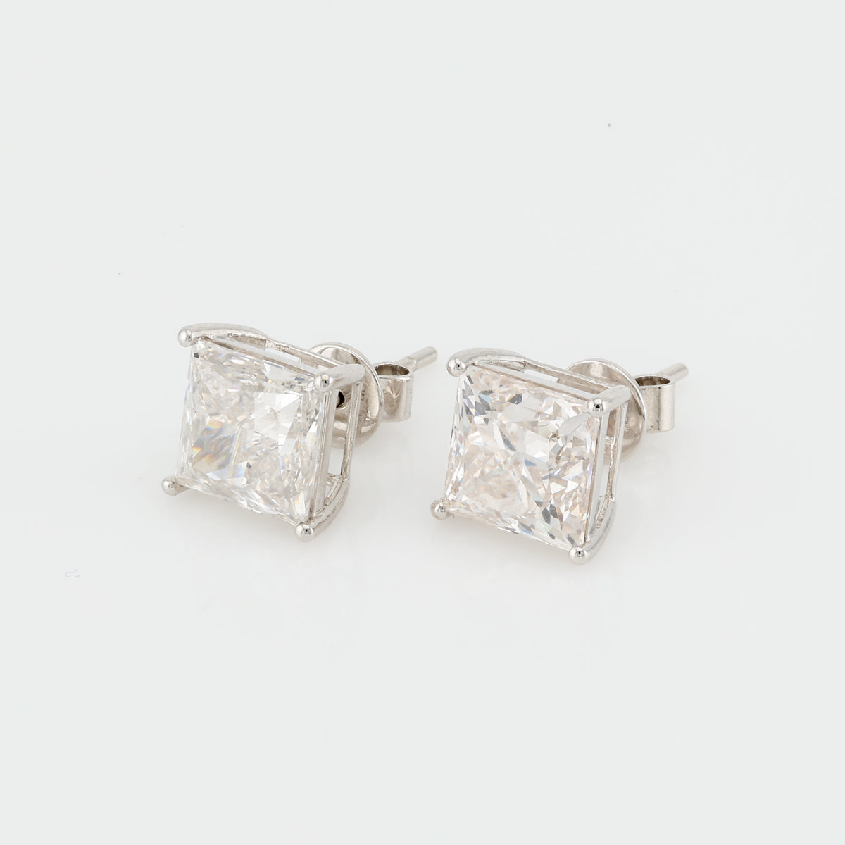 Princess Solitaire Stud