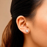 Emerald Solitaire Stud