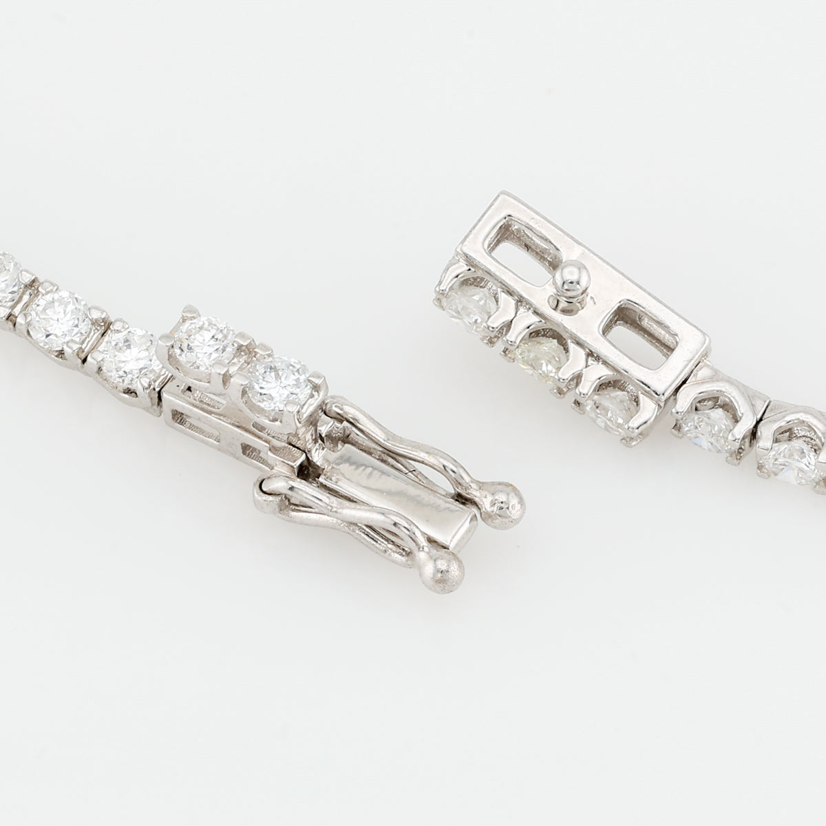 Classic Tennis Bracelet 1.9CT – photo 5