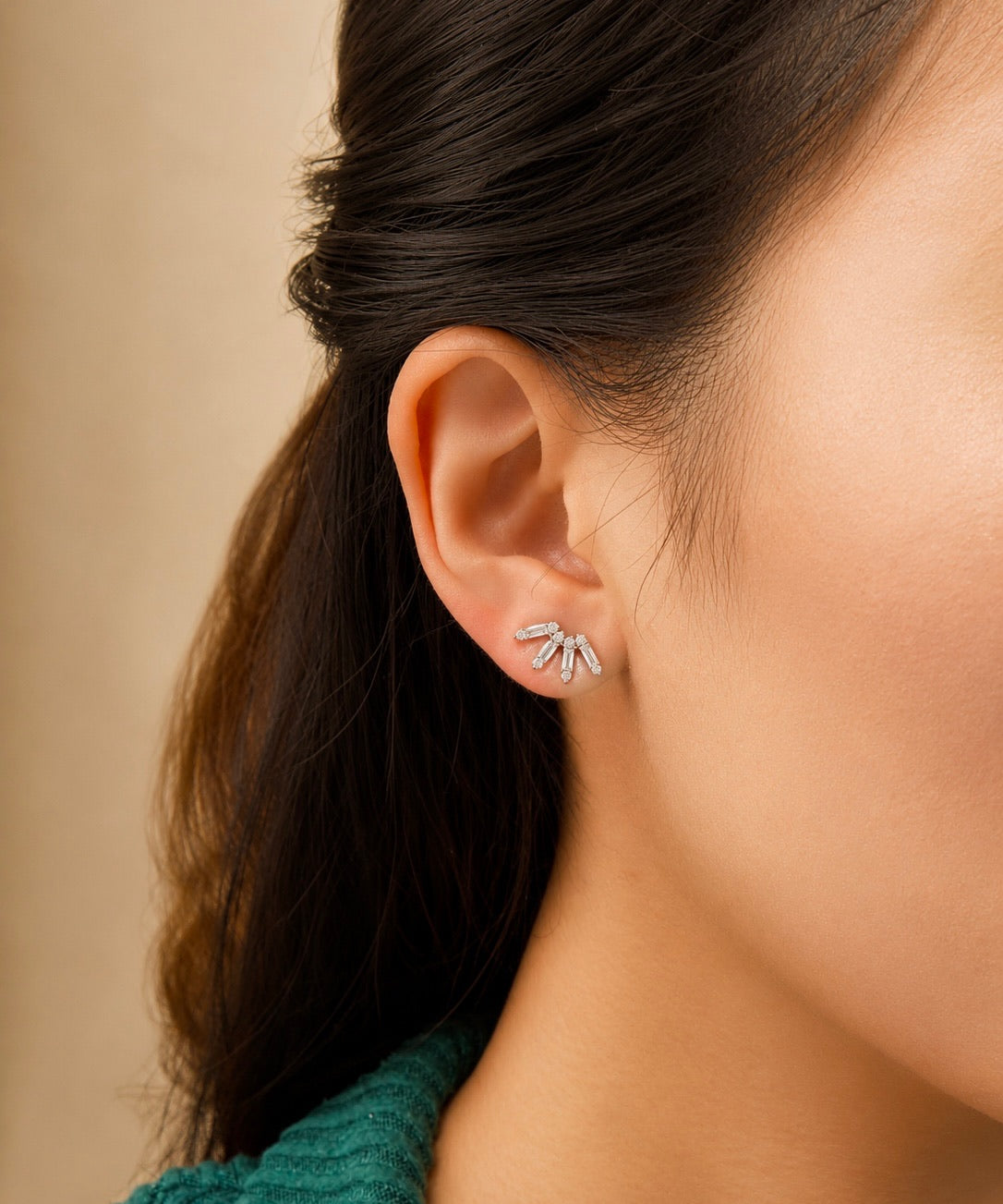 Tiara Arc Piercing Stud