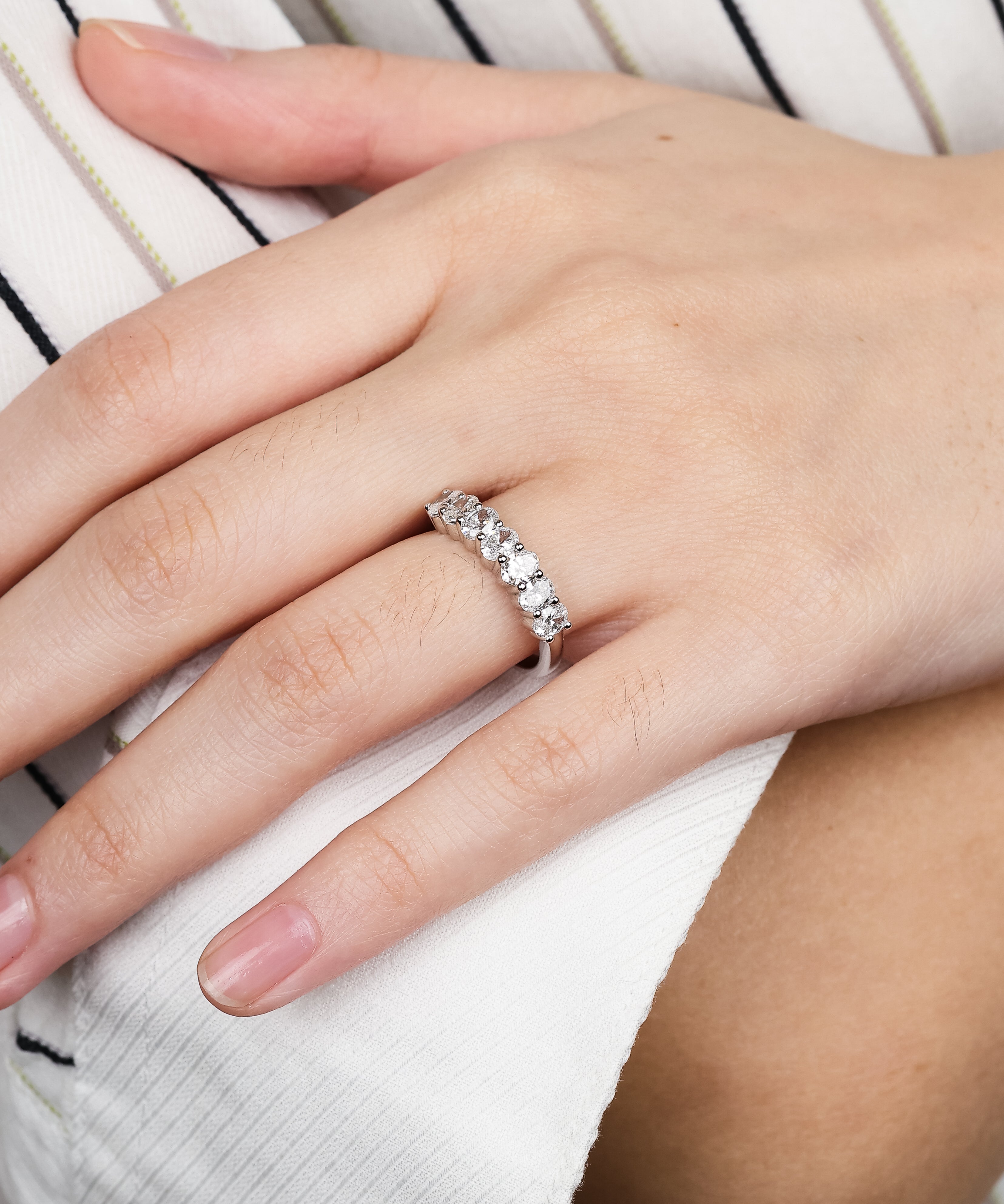 Oval Diamond Band