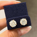 Round Solitaire Stud 3ct