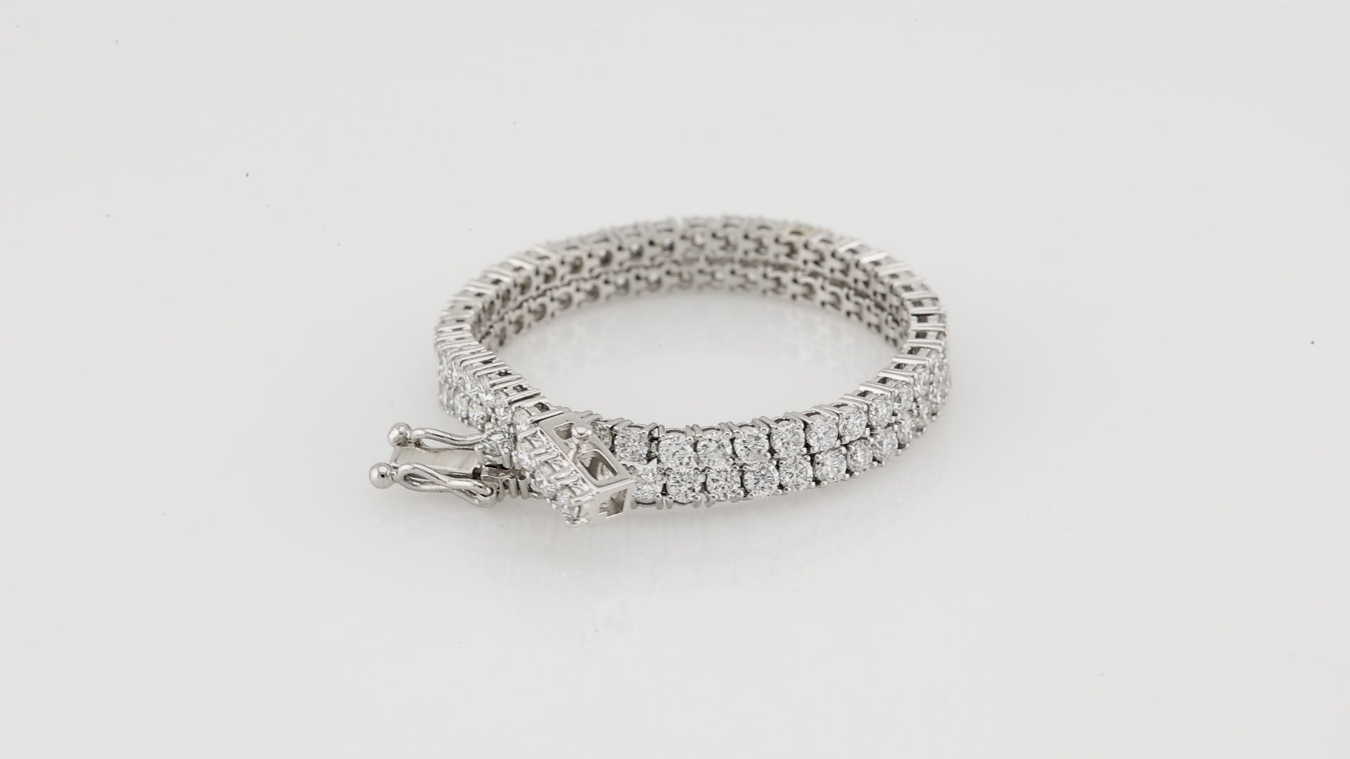 Classic Tennis Bracelet 2.2CT – photo 5
