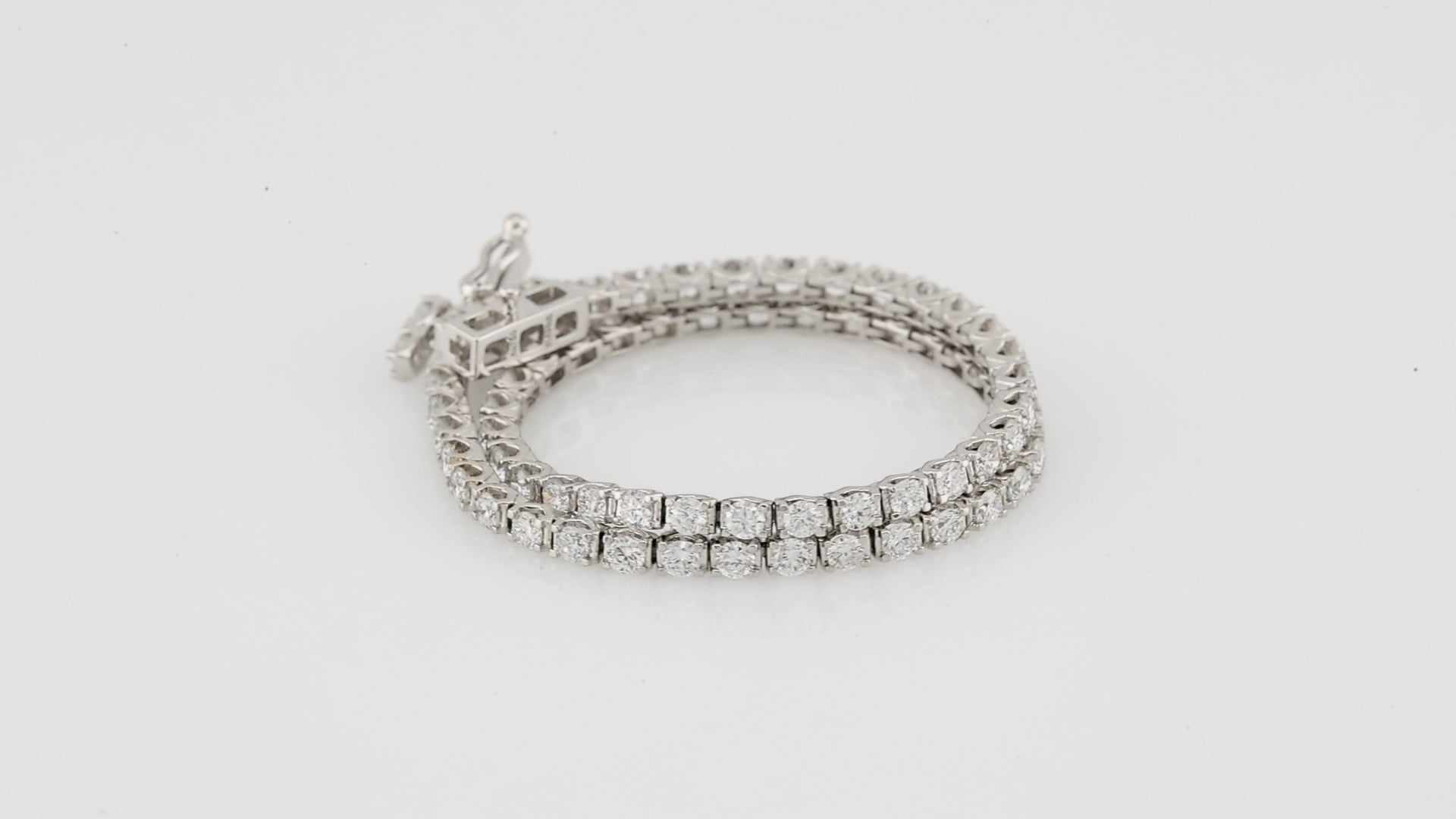 Classic Tennis Bracelet 1.9CT – photo 4